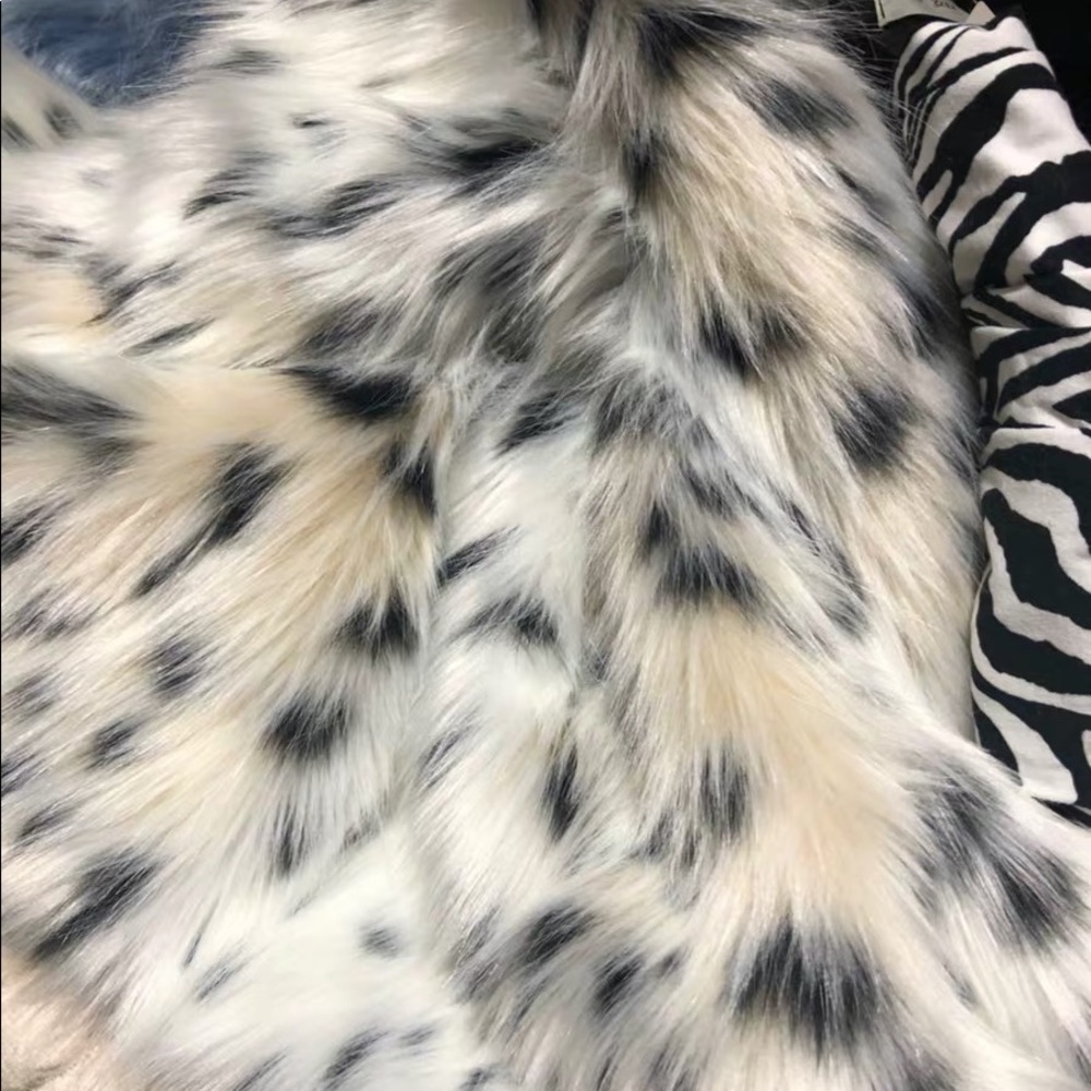 Fur coat - Picture 5 of 5